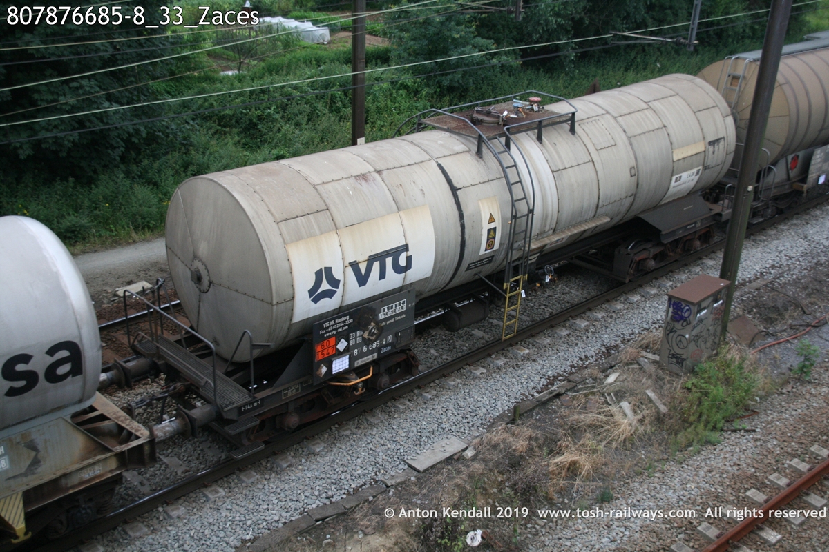 807876685-8_33_Zaces.JPG